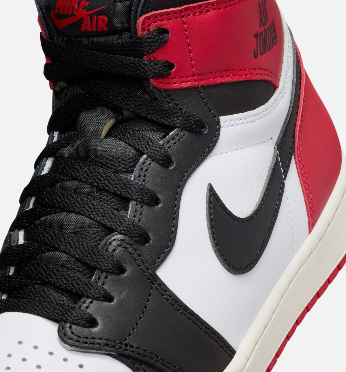 Air Jordan 1 Retro High OG Men's Shoes - Black Toe