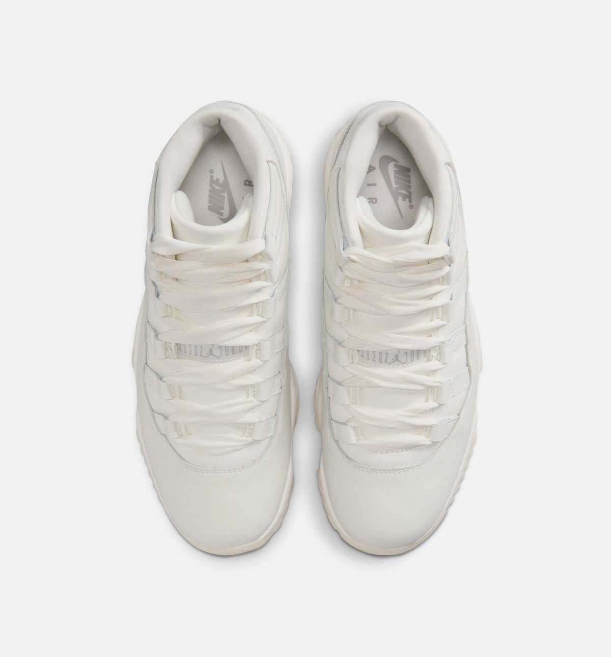 Air Jordan 11 Retro Pearl Women's Shoes