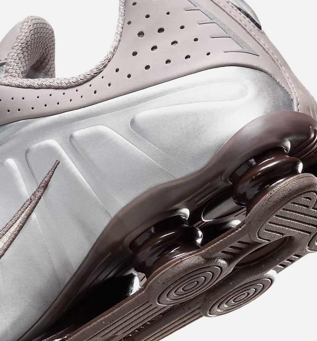 Shox R4 Men's Shoes