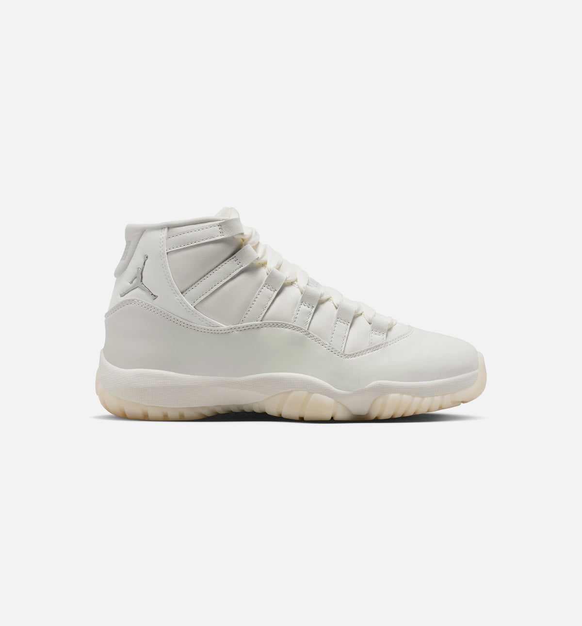 Air Jordan 11 Retro Pearl Women's Shoes