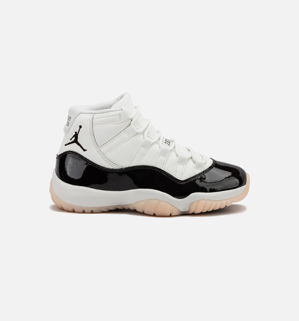 Air Jordan 11 Retro Neapolitan Women's Shoes